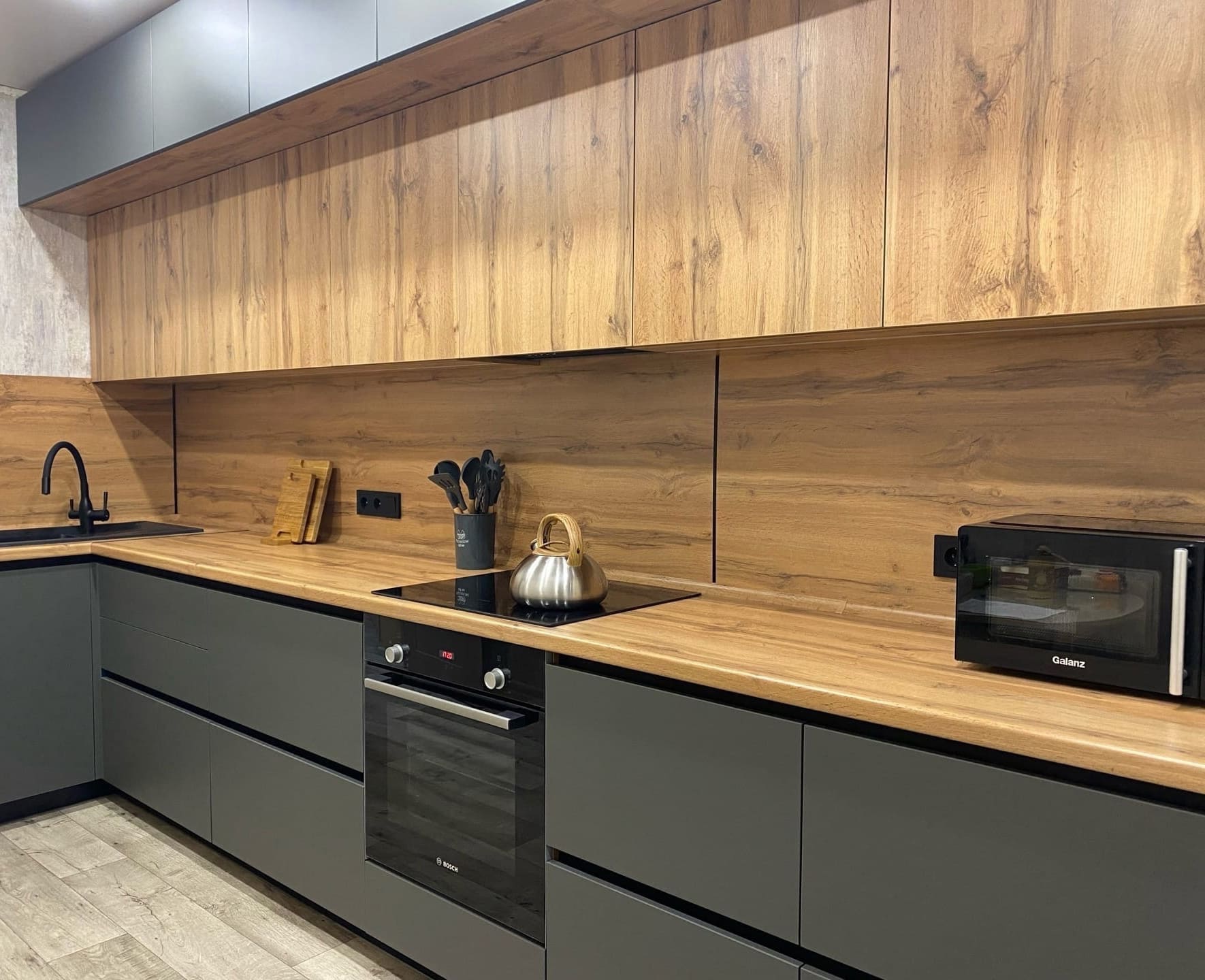 Кухня на заказ проект 8